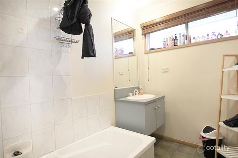 Property photo of 4 Saywell Court Warrnambool VIC 3280
