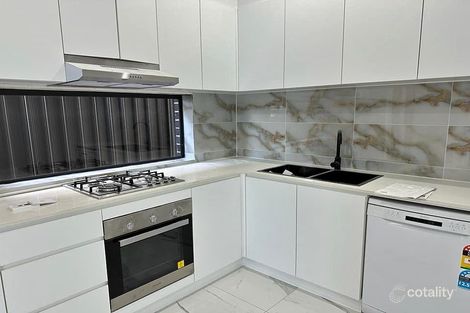 Property photo of 13A April Crescent Grantham Farm NSW 2765