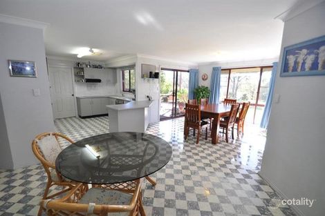 Property photo of 18 Grangewood Drive Dubbo NSW 2830