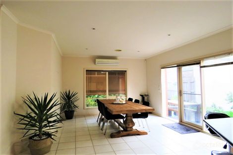 Property photo of 2/3 Mernda Avenue Carnegie VIC 3163
