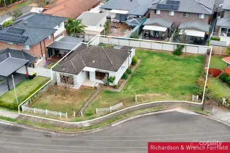 8 Janice Ave, Smithfield, NSW 2164