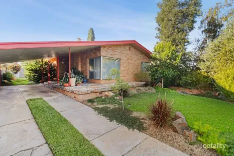 75 Tichborne Cres, Kooringal, NSW 2650