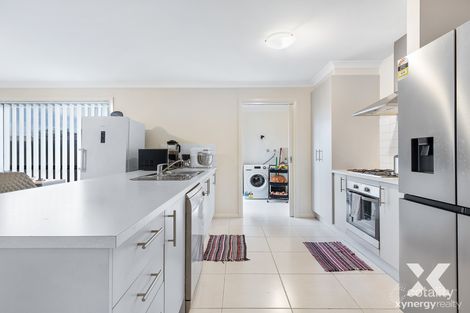 Property photo of 15 Lores Drive Brookfield VIC 3338