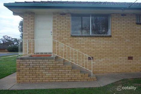 5/1 Joyes Pl, Tolland, NSW 2650