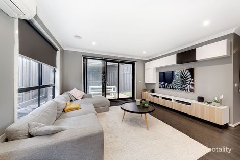 Property photo of 4 Charnwood Street Mickleham VIC 3064