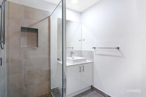 Property photo of 4/100 Snell Grove Oak Park VIC 3046