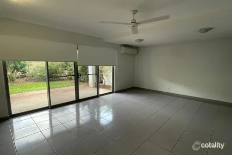 Property photo of 2/8 Camm Street Johnston NT 0832