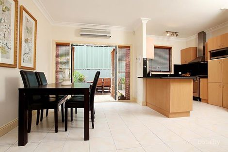 Property photo of 7/32 Fisher Parade Ascot Vale VIC 3032