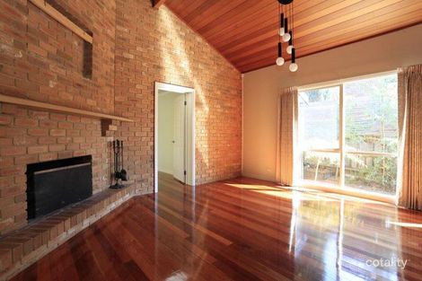 Property photo of 21 Oxford Close Croydon Hills VIC 3136