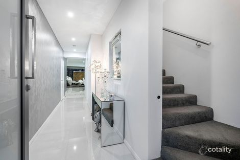 Property photo of 118 Garner Lane Tuart Hill WA 6060