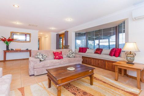 Property photo of 48 Hilltop Place Kelmscott WA 6111