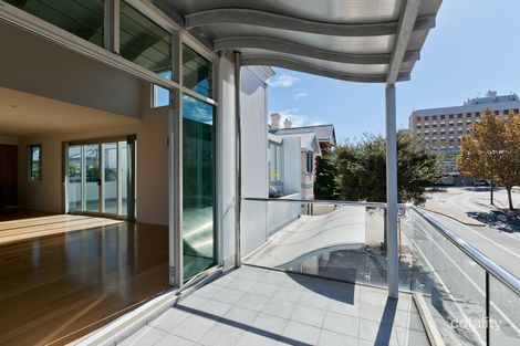 Property photo of 2/115-117 South Terrace Fremantle WA 6160