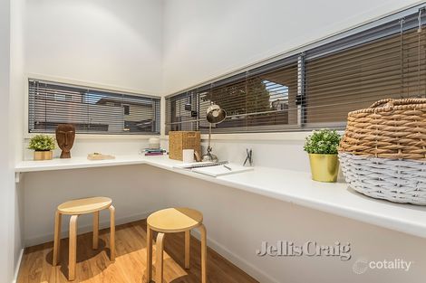 Property photo of 13 Raven Lane Maribyrnong VIC 3032