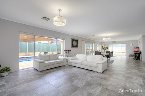 Property photo of 36 Karlak Circuit Forrestfield WA 6058