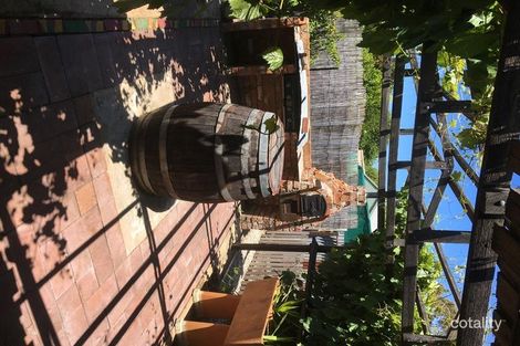 Property photo of 215 Andrews Street East Albury NSW 2640