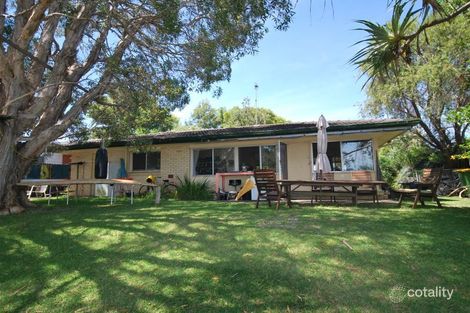 Property photo of 4 Elanora Drive Burleigh Heads QLD 4220