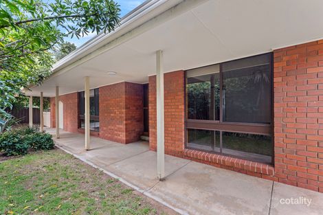 Property photo of 2/8 Boronia Crescent Strathdale VIC 3550