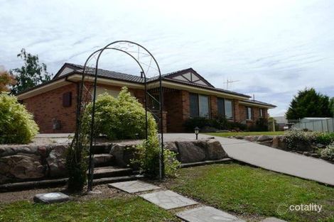 6 Burgess Pl, Windradyne, NSW 2795