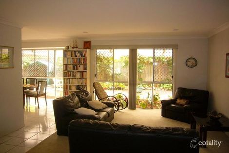 Property photo of 4 Tarragon Place Forest Lake QLD 4078