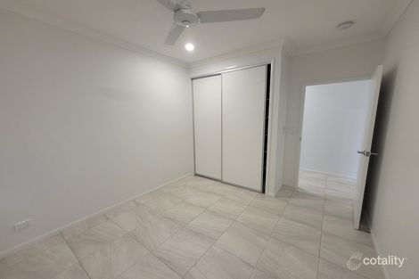 Property photo of 33 Monarch Avenue Bentley Park QLD 4869