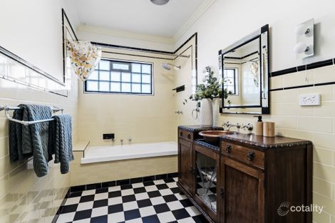 Property photo of 45 Rhodes Street St Albans VIC 3021