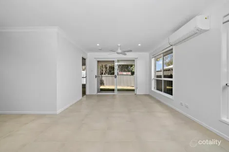 Property photo of 1/8 Guardsman Grove Lochinvar NSW 2321