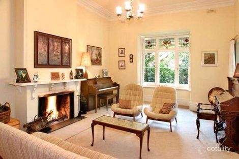 Property photo of 18 Gordon Street Hampton VIC 3188