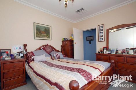 Property photo of 4 Bronwyn Court Clayton South VIC 3169