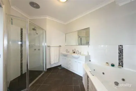 Property photo of 18 Hopton Place Bundaberg North QLD 4670