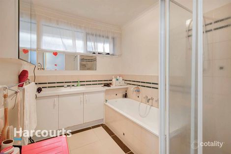 Property photo of 36 Tarcoola Drive Narre Warren VIC 3805