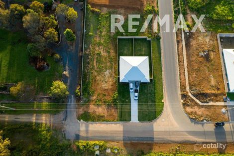 Property photo of 22 Kingsford Smith Road Boorooma NSW 2650