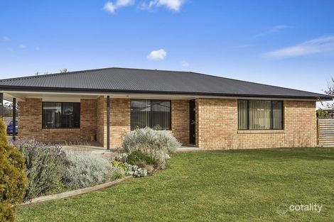4 Bonsai Pl, Margate, TAS 7054