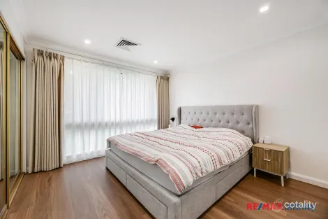 Property photo of 7 Farhall Place Glenhaven NSW 2156