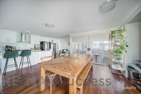 Property photo of 4 Reserve Road Cranley QLD 4350