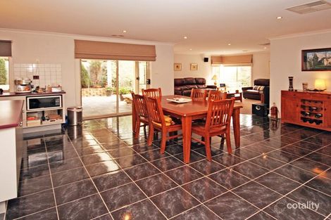 Property photo of 66 Ferndown Drive Cranbourne VIC 3977