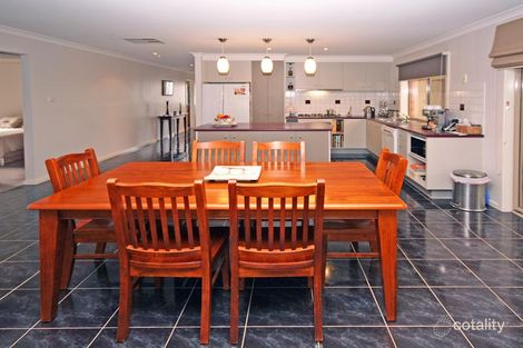 Property photo of 66 Ferndown Drive Cranbourne VIC 3977