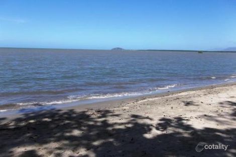 Property photo of 2 Thooleer Close Cooya Beach QLD 4873