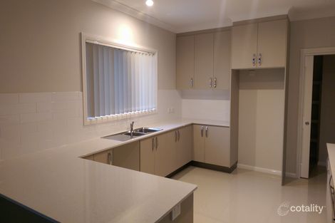 Property photo of 1 Wirringulla Place Orange NSW 2800