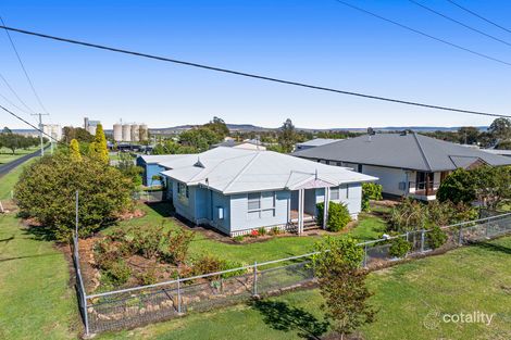 74 Victoria St, Clifton, QLD 4361