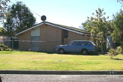 20 Clark Ct, Redcliffe, QLD 4020