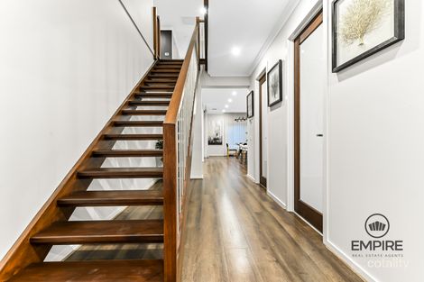 Property photo of 28 Carnelian Circuit Clyde North VIC 3978