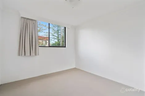 Property photo of 5/14 First Avenue Broadbeach QLD 4218