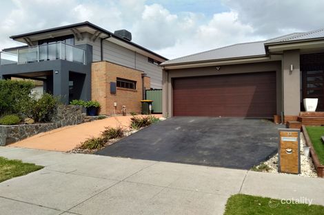 Property photo of 13 Baronial Way Craigieburn VIC 3064