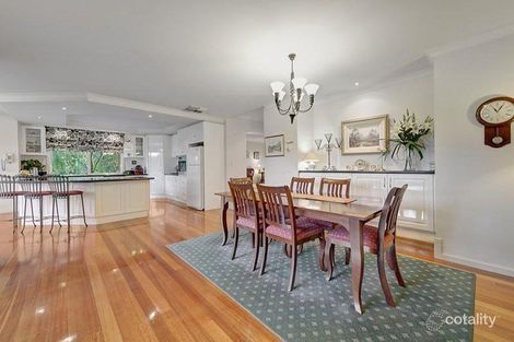 Property photo of 8 Woodlands Edge Templestowe VIC 3106