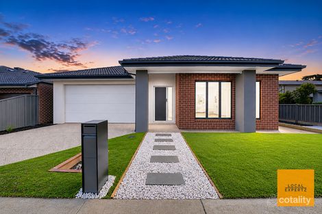 Property photo of 40 Roehampton Drive Strathtulloh VIC 3338