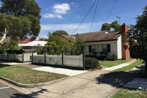 Property photo of 28 Olympiad Crescent Box Hill North VIC 3129