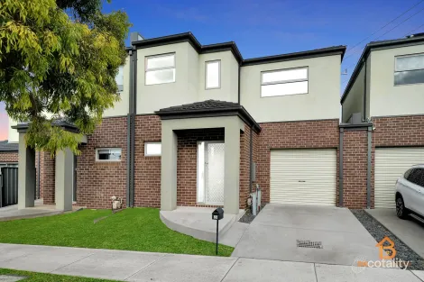 Property photo of 26 Tableland Road Tarneit VIC 3029