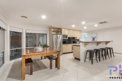 Property photo of 20 Bassett Drive Strathfieldsaye VIC 3551