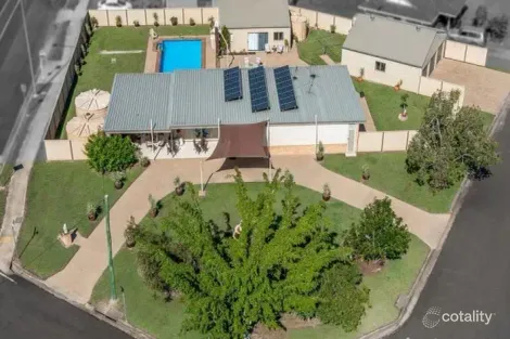 13 Crane St, Kepnock, QLD 4670