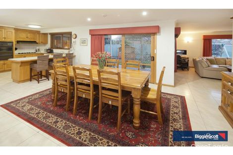 Property photo of 10 Robina Court Rowville VIC 3178
